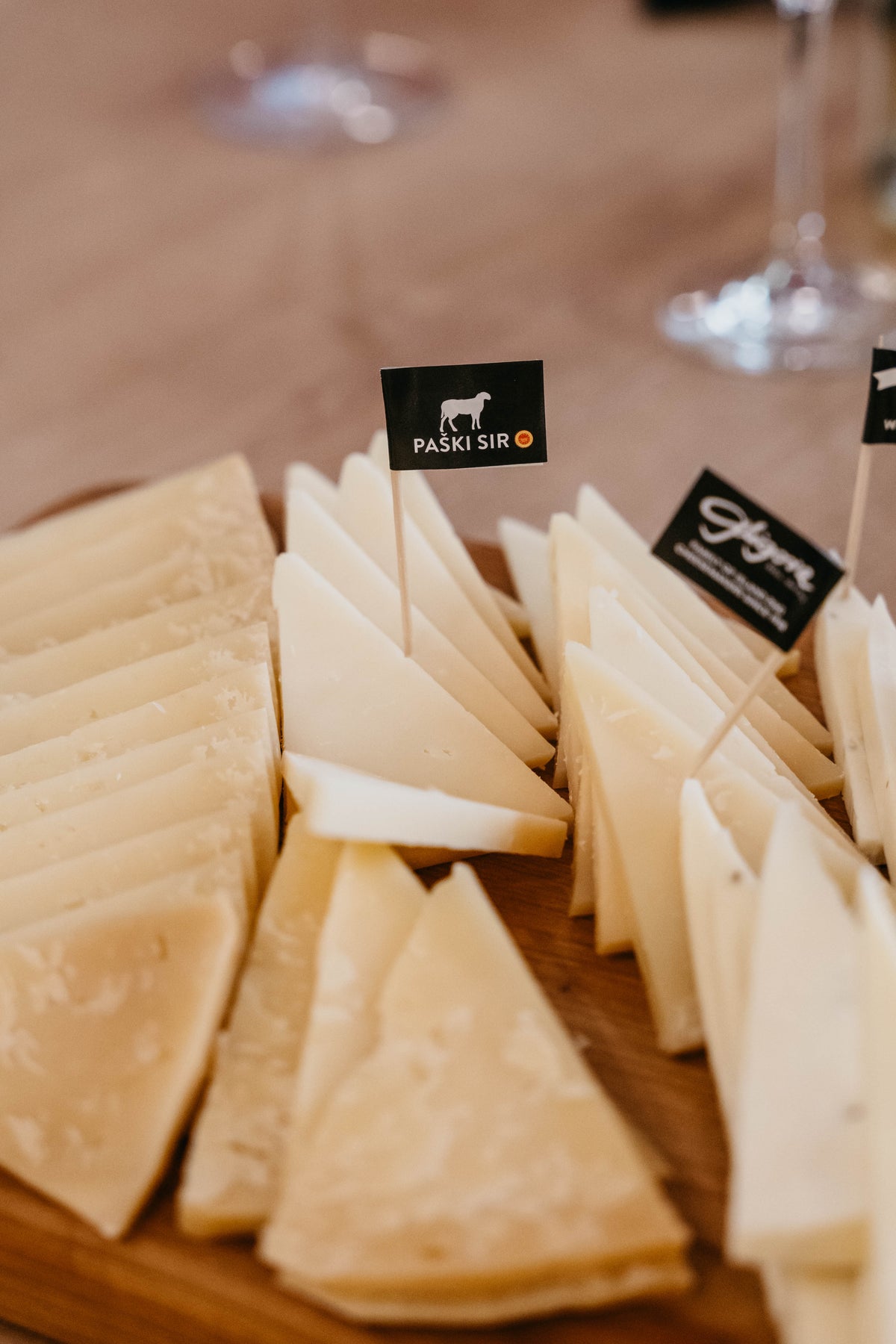 Gligora Cheese & Deli