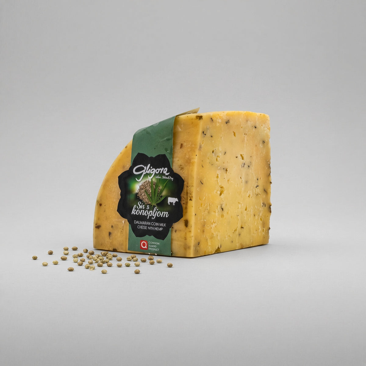 Formaggio vaccino con semi di canapa, 650 g